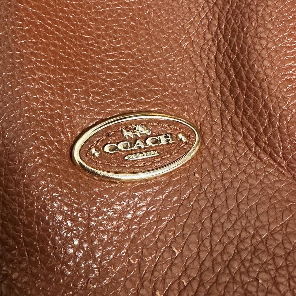 COACH Chicago Gallery Park Pebbled Leather Hobo Crossbody Bag in Brown Crossbody - Picture 6 of 15
